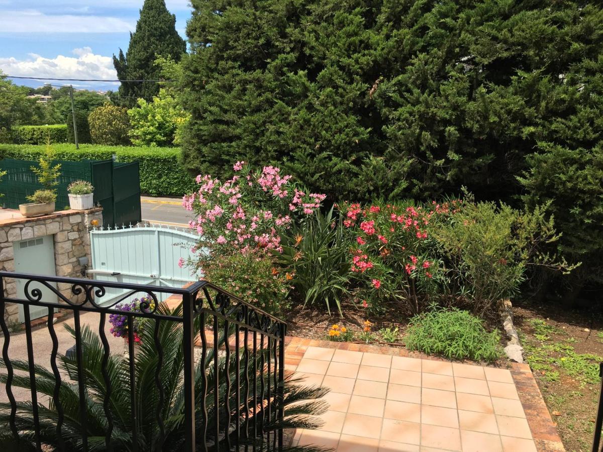 Villa Alessia 昂蒂布 外观 照片